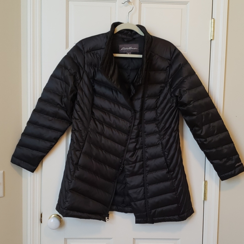 Eddie Bauer Asymmetrical Puffer Coat Large Black